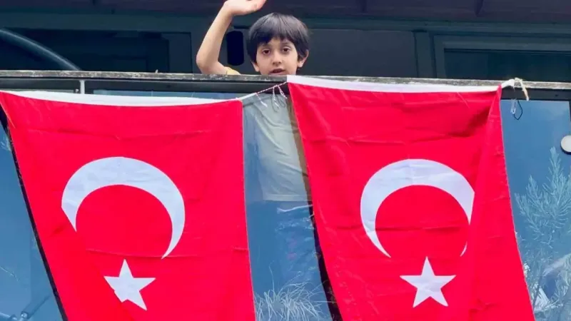 Cumhurbaşkanı Erdoğan’ın bayrak çağrısına İstanbul’dan yanıt –  Ankara Haber