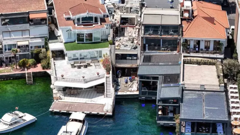 İstanbul Boğazı’ndaki kaçak yapıların yıkımına devam ediliyor –  Ankara Haber